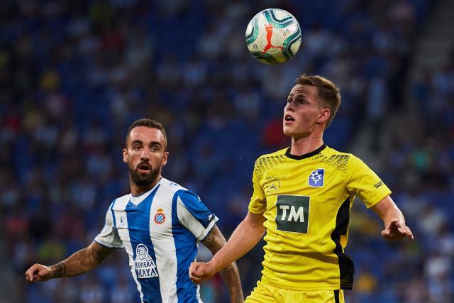 西甲-莱万哑火贝克尔制胜 巴萨0-1皇家社会